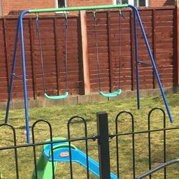 Swing with baby seat and 2 normal seats. Excellent condition. Free to first one to collect