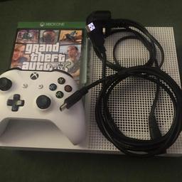 This Xbox comes with GTA V And and a spare hdmi cable, I have had this Xbox for a bit now but ain’t used it much,hence why you have to set it up again,mint condition, works perfect.