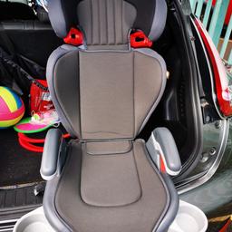 -Open-loop belt guides to help ensure proper seat belt positioning
-Retractable cupholders
-Height-adjustable armrests
-Height-adjustable headrest
-Suitable from 4 to approx. 12 years (15-36kg)
-Dimensions 53L x 40W x 81H cm

This brand new car seat costs up to £35 online, mine works perfectly fine for £20 and I need it gone ASAP (Can deliver in Birmingham area) 