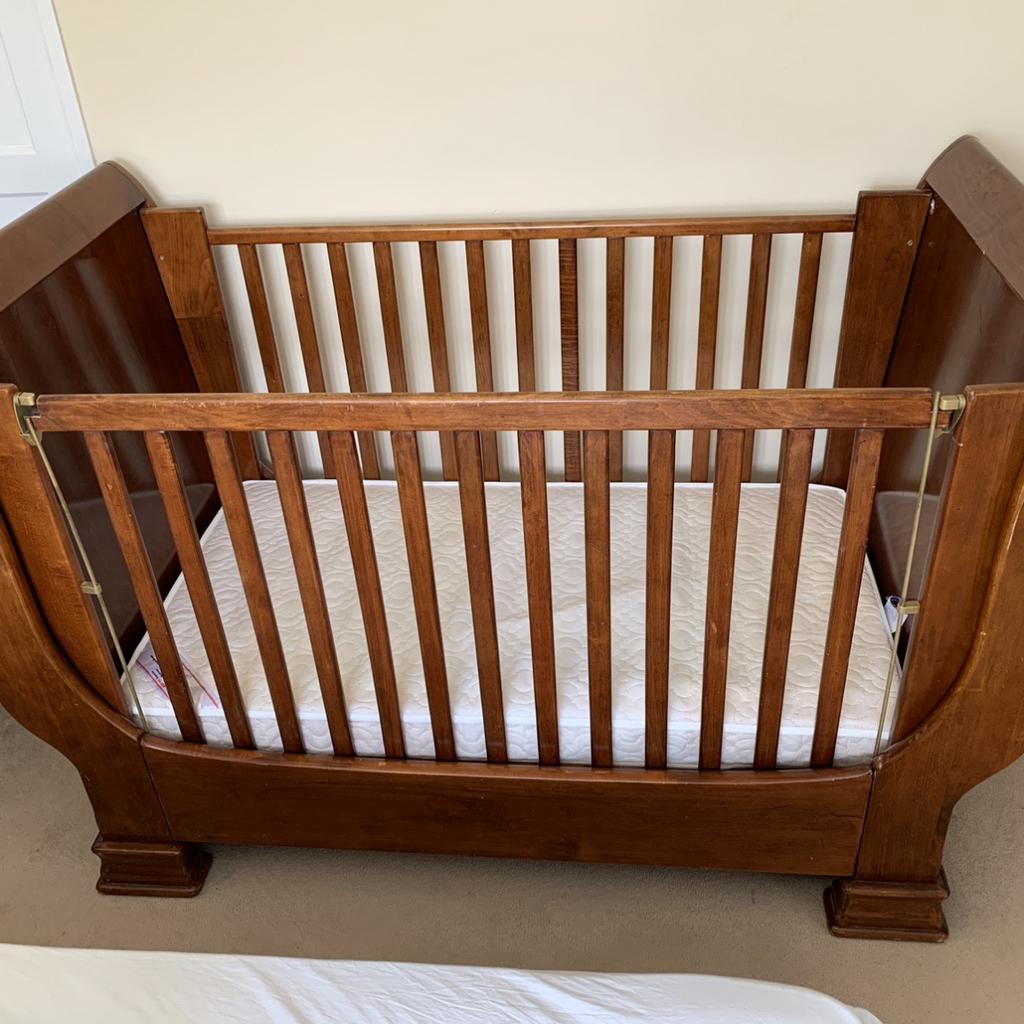 Simon horn hot sale cot bed