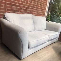 Beautifully textured grey three seater sofa. Originally brought from Harvey’s 2 years ago selling as we have moved house.

Very comfortable and colour is very versatile and matches well with most colour schemes.
Dark brown wooden feet in each corner.
NOTE- small tare on left arm from moving- this could be easily repaired.

READY TO GO- COLLECTION ONLY KINGSBURY ⭐️⭐️⭐️⭐️⭐️