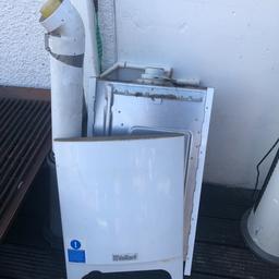 Fully working. I have just upgraded my boiler this week to something with more power. Has been fully covered and serviced by British Gas Homecare agreement. And was fully working on removal.  Removed by qualified installer. Has all parts with it. Just need gone. Feel free to make me an offer