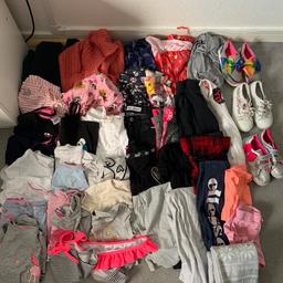 Girls clothes bundle 
Some 6/7 
Some 7/8 
Good condition 

COLLECTION ONLY