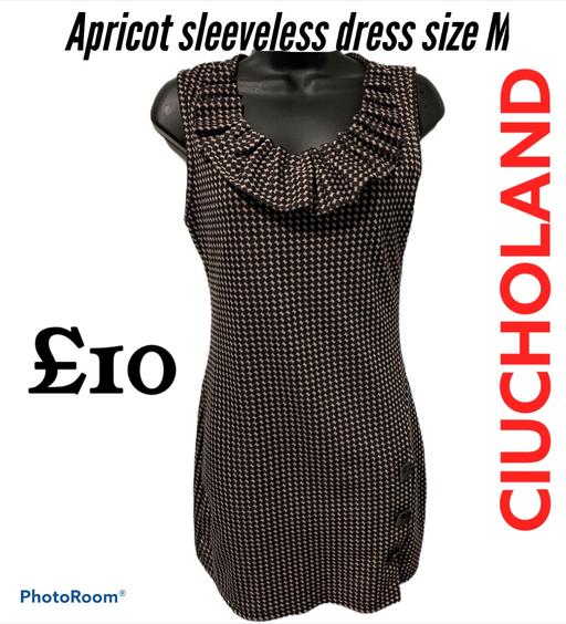 Buy & Sell West Midlands Birmingham - Photos for Apricot sleeveless dress size M like new