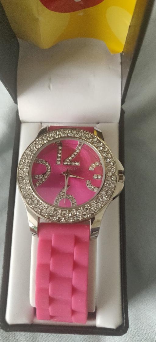 Buy & Sell North West London Queensbury - Harrow - Photos for Gossip Hand Watch