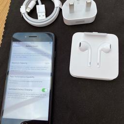 Used as pictured, in perfect working order
Pitted a bit where it’s been in the case and worn the paint. No major dents or physical damage.

Unlocked 256gb

Comes with new genuine Apple headphones plug and lightning cable.

Recently had a new battery few weeks ago.
Uk collection only will not send abroad.