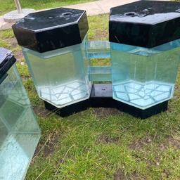 double hexagon fish tank
Needs light, filter clean condition
Holds 15ltrs each side
Tank is plastic not glass
Collection only