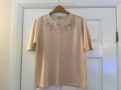 Buy & Sell Surrey Guildford - Photos for Ladies Size Small 10/12 Jumper