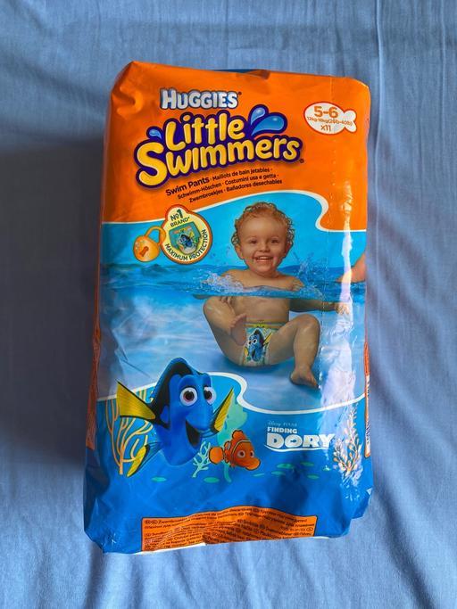 Buy & Sell West London Hillingdon - Photos for Huggies -Little Swimmers