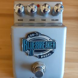 Bluesbreaker 2. Working fine with some natural wear and tear. Weren't used live much so in decent shape. The rubber underside has some wearing.