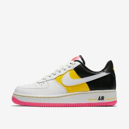 Brand new Womens Nike Air Force 1 in box. Sizes 7.5 and 8. Collection only. Thank you