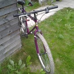 men's mountain bike selver fox. Conditions is used but in full working order and ready to ride.
Please see pictures for details. Cash on collection sold as seen.