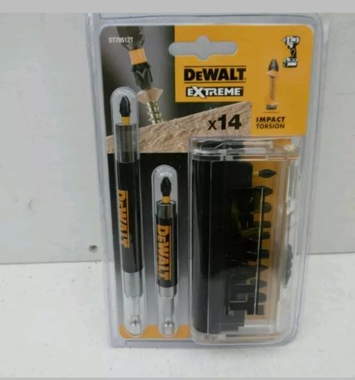 Vehicles Greater Manchester Manchester - Photos for DEWALT 14PCE IMPACT TORSION SCREWDRIVER BIT S