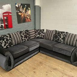 dfs Shannon corner sofa 
In excellent condition Very nice Very smart Can arrange delivery free if local