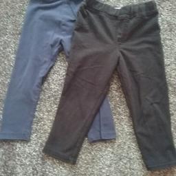 Blue pair 2-3yrs, Black pair say 18-24mths but my daughter wore them till she was 3. same size as other Leggins.