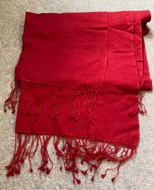 Buy & Sell West Sussex Chichester - Photos for Red oversized shawl