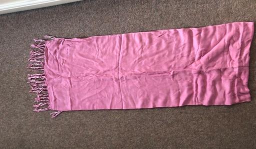 Buy & Sell West Sussex Chichester - Photos for Dark pink shawl