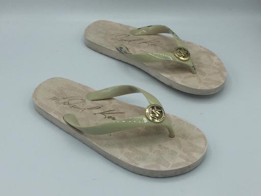 Buy & Sell Greater Manchester Manchester - Photos for MICHARL KORS Flip-Flops Size 6