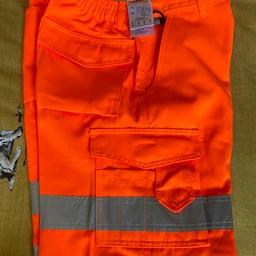 Portwest RT46 Hi Vis work trousers rail spec orange, waist 30 -32, 31 Leg. Collection from Toddington Bedfordshire LU5 area