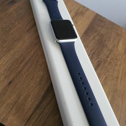 Never used APPLE Series 2 watch with M/L navy strap and white S/M and M/L. Original case EXCELLANT condition.