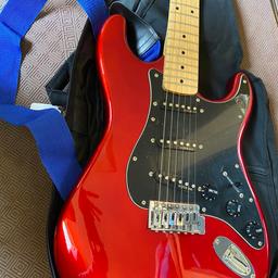 Brand new barely used Westfield Super 500 electric guitar, in great condition and even still has the plastic over the front section.

Comes with strap, picks, cable to plug into amp and mini amp.