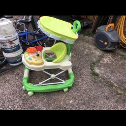 Baby walker very light and foldable for easy storage. Has a sun roof for use in the garden
Washed and cleaned .

From pet and smoke free home .