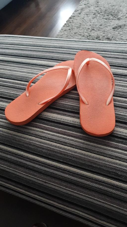 Buy & Sell Merseyside Liverpool - Photos for orange flip flops