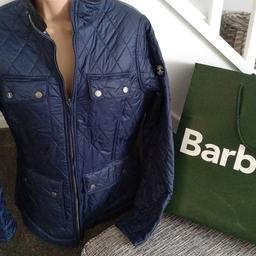 BARBOUR jacket sz 10 navy blue padded

Like new still in original bag

Bought from barbour shop... Authentic has serial number in pocket to prove genuine.

Collection Rhostyllen Wrexham
No offers