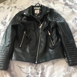 HnM girls leather jacket / coat 
Age 7-8
Fantastic condition only worn twice 
My daughter has written her name on the tag but doesn’t affect the coat. 
Collection Wednesbury
