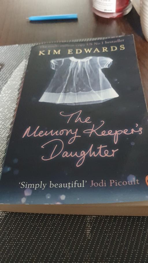 Buy & Sell Merseyside Liverpool - Photos for Kim Edwards tge memory keepers daughter