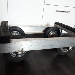 Heavy duty (1000kg) aluminium piano moving skate/trolley, perfect for removal. Has some marks of usage, please see pictures.
RRP £255
Looking for £160 ono, collection only please.