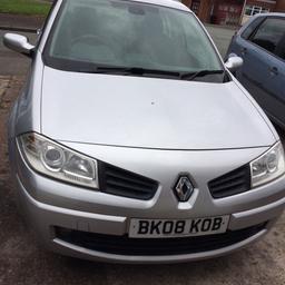 Renault Megan’s 1.6 vvt.
Full 12 month MOT.
Runs and drives very well.
4 good tyres of which 2 are new.
Very clean and tidy inside & out.
150k but has been serviced regularly.
Double plug tow bar (£125 on eBay)
3 owners from first registration.
Any questions feel free to message or call all test drives welcome.
Cheap clean little runaround.
Aircon works great.
Drivers window has a mind of it own but the rest work fine.
675 ovno thanks.