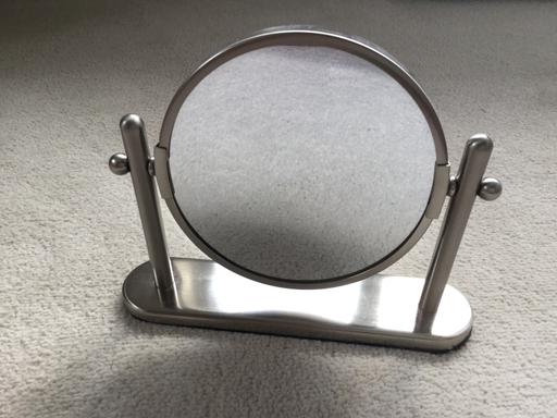 Buy & Sell Bracknell Forest Binfield - RG42 - Photos for Double sided magnifying mirror