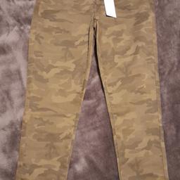 New look camo skinny Jean's age 14 . collect L30 or can deliver local