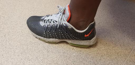 Buy & Sell Upton Park East London - Photos for Nike trainers