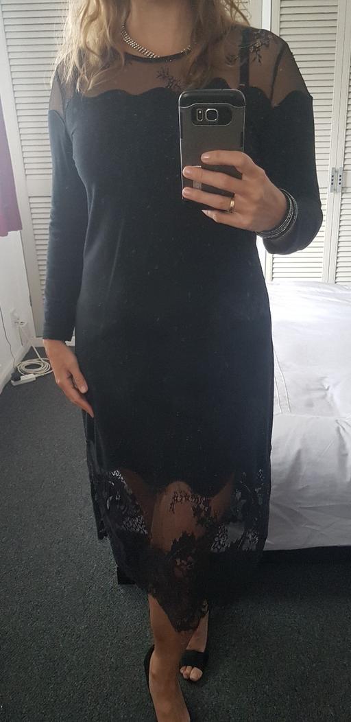 Buy & Sell Greater Manchester Manchester - Photos for Midi dress with slevees and lace details