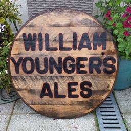 Williams Youngers Ales . wooden barrel top sign. quite heavy sealed ready to hang.
Ideal for home / garden bar .
A one of a kind.
Pickup only .