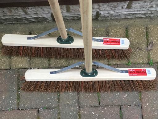 Buy & Sell Greater Manchester Wigan - Photos for 2no 600mm Stiff Brushes