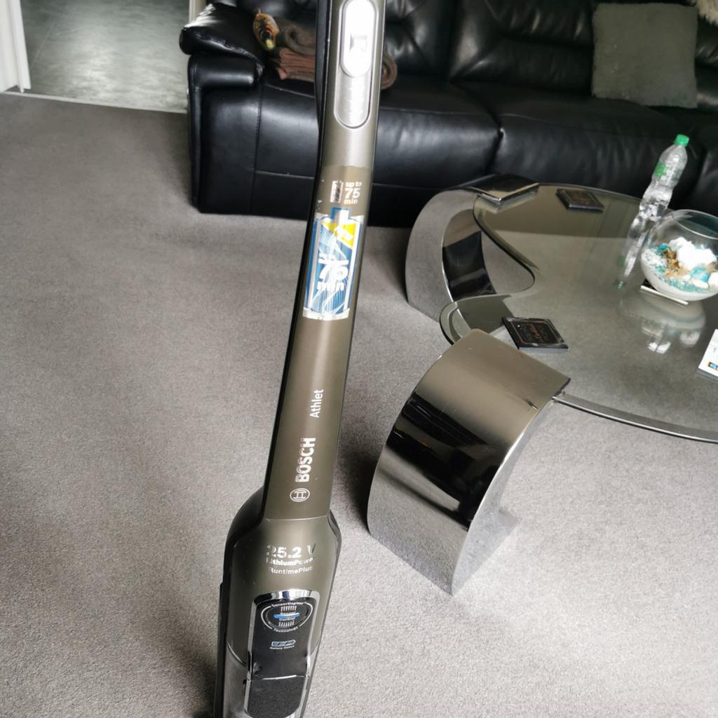 Sale 4 months old cable less air flow vacuum,very strong and hard brush 3 gear power,no need anymore remove all carpets, perfect condition cost me £150 quick sale.
