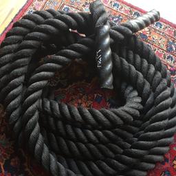 only used a few times. in great condition . quality rope not that cheap shit. collection only