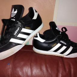 These Adidas Samba are in near perfect condition.
Barely worn.
UK size 8.
Hardsole rubber.
Black and White leather.
One of the most iconic pairs of trainers ever made. £25 is a very fair price for these Sambas.
No offers please.