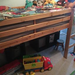 Loft bed - free but buyer needs to dismantle.

Doesn’t include the mattress.

In good condition - just one slat broken but doesn’t affect use.

Available to collect on Saturday 12th September am.

Kallax units 2 x 2 fit underneath for easy storage (not included).