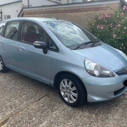 2007 Honda Jazz 1.4 petrol. 115k miles, 4 Electric windows, electric & heated mirrors, 5 seats, air con, been in the family for xx years, MOT End November, full years MOT available at £800. Economical, super reliable, well looked after by local mechanic. New car for towing caravan forces a reluctant sale. 1st to see will buy. Some minor stains on seats. Priced to sell at £600. No offers.