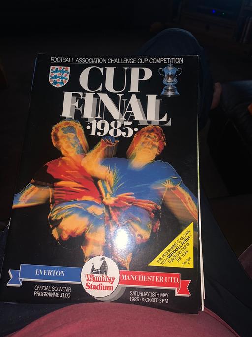 Buy & Sell Essex Southend-on-Sea - Photos for Everton Man U FA Cup final programme