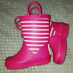 Cute pink wellies size infant 7 from M&S
Good used condition plenty of life left in them