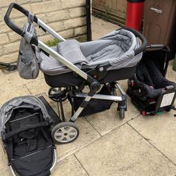 Daisy travel system with 3 different fittings, isofix base , car seat , rain cover and changing bag. 