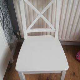 lovely solid white chair from IKEA INGOLF (£40)

A few minor marks from use but nothing major, good condition.

Used at a dressing table/ desk. Can be used as a dining chair or decorative chair too as it's very versatile.

No longer required. No time wasters please, collection ASAP

£5