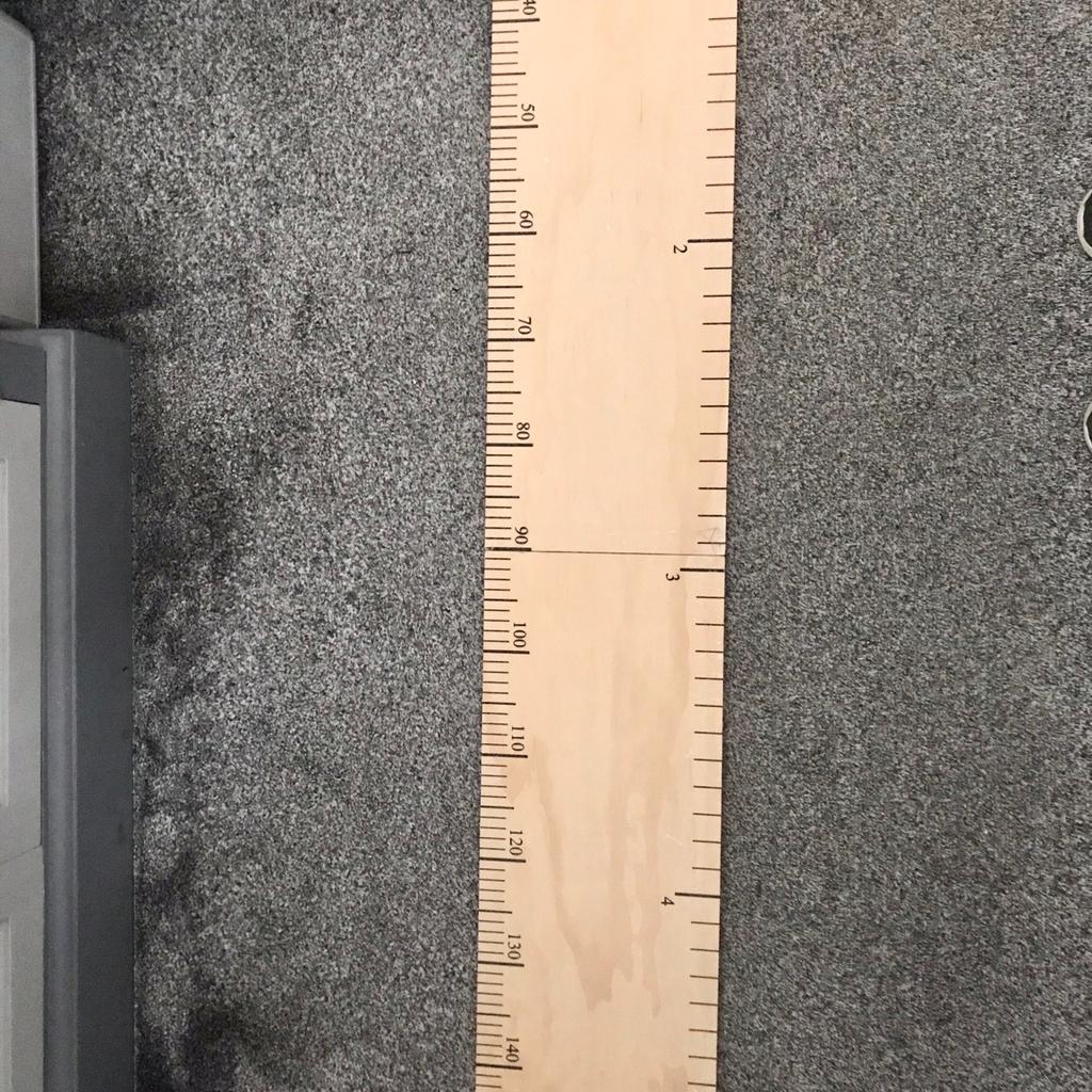 Wall mounted wooden height chart ruler in SM3 Sutton für 12,00 £ zum ...