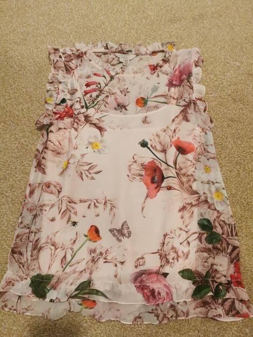 Buy & Sell Staffordshire Newcastle-under-Lyme - Photos for Ted baker pink flower blouse size 1