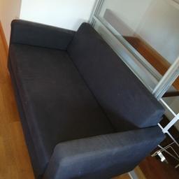 Kleine Couch mit Ausziehfuntion zu verkaufen! 